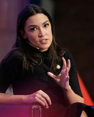 Alexandria Ocasio Cortez OnlyFans Leaked Free Thumbnail Picture - #thBKnhZLzq