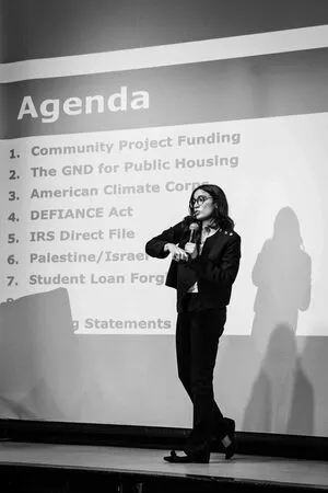 Alexandria Ocasio Cortez OnlyFans Leaked Free Thumbnail Picture - #uUUMCwSjLi