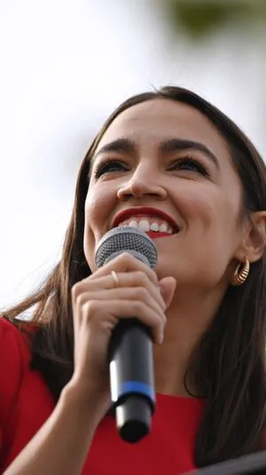 Alexandria Ocasio Cortez OnlyFans Leaked Free Thumbnail Picture - #xXJ8tmw4dc