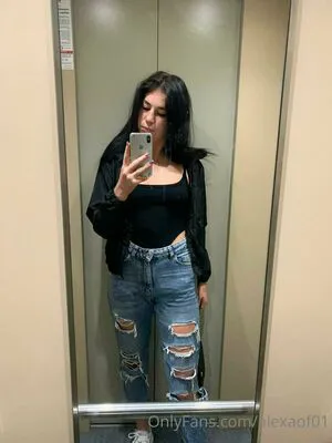 Alexaof01 OnlyFans Leaked Free Thumbnail Picture - #6qt4qlXNe4