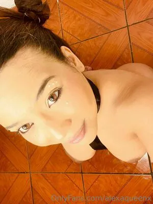 Alexaqueenx OnlyFans Leaked Free Thumbnail Picture - #1SGIKgaYph