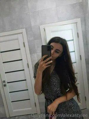 Alexastylee OnlyFans Leaked Free Thumbnail Picture - #K4nyY8gkB0