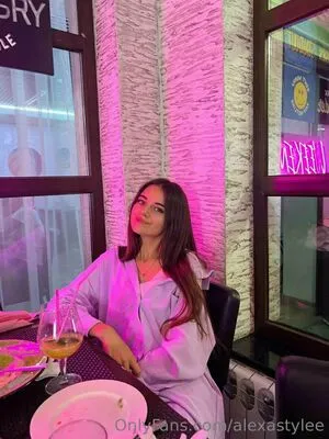 Alexastylee OnlyFans Leaked Free Thumbnail Picture - #n4KRjNhpD9