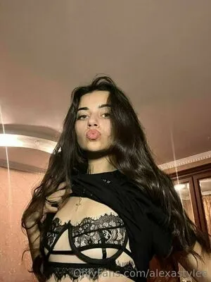 Alexastylee OnlyFans Leaked Free Thumbnail Picture - #uGMbPMwgEi