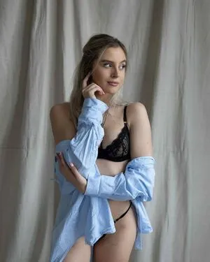 Alexia Woods OnlyFans Leaked Free Thumbnail Picture - #0t9YZ54SeP