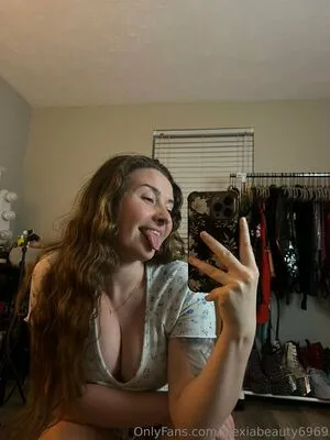 Alexiabeauty6969 OnlyFans Leaked Free Thumbnail Picture - #ZdejiMvCxC