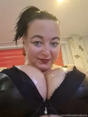 Alexiemature OnlyFans Leaked Free Thumbnail Picture - #1zT0WfjCHQ