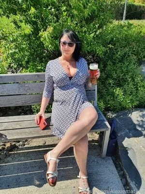 Alexiemature OnlyFans Leaked Free Thumbnail Picture - #usKMcROHOb