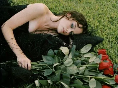 Alexis Bledel OnlyFans Leaked Free Thumbnail Picture - #Lemg8pifXr