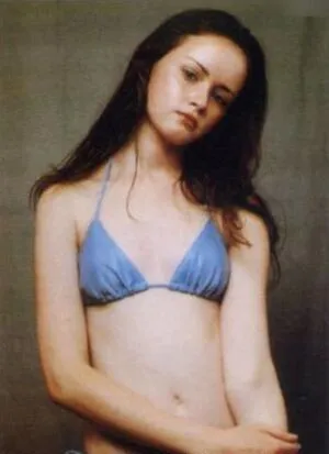 Alexis Bledel OnlyFans Leaked Free Thumbnail Picture - #XVoJVhC5hK