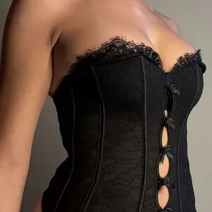 Alexis Carrington OnlyFans Leaked Free Thumbnail Picture - #FPOyiKFAkl