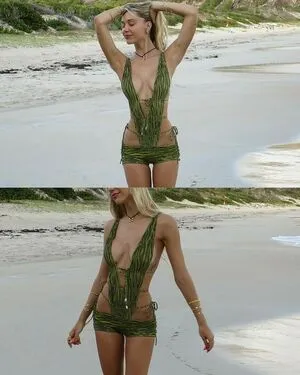 Alexis Ren OnlyFans Leaked Free Thumbnail Picture - #1eoK70TaxS