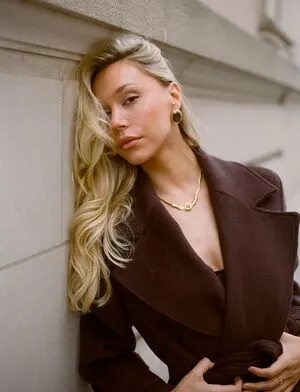 Alexis Ren OnlyFans Leaked Free Thumbnail Picture - #386fNTIAry