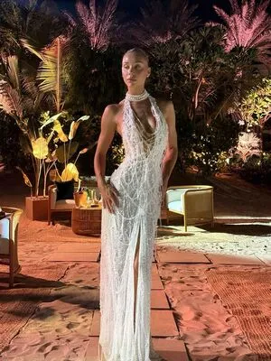 Alexis Ren OnlyFans Leaked Free Thumbnail Picture - #6SK9sGnRpd