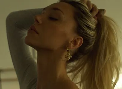 Alexis Ren OnlyFans Leaked Free Thumbnail Picture - #9b5NRgFNLT