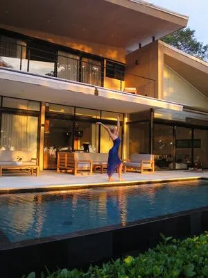 Alexis Ren OnlyFans Leaked Free Thumbnail Picture - #DsD5sp2D45