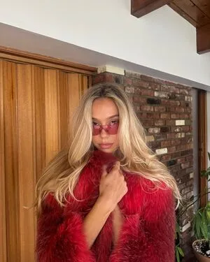 Alexis Ren OnlyFans Leaked Free Thumbnail Picture - #EvvYd72EXt