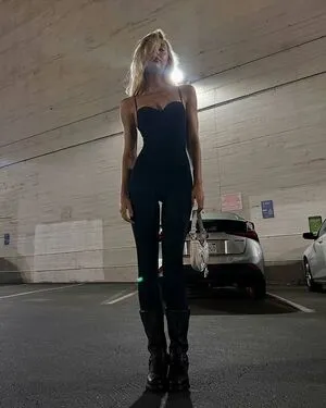 Alexis Ren OnlyFans Leaked Free Thumbnail Picture - #OBocak4zWH
