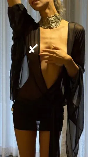 Alexis Ren OnlyFans Leaked Free Thumbnail Picture - #QzLQfc65zP