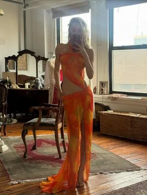 Alexis Ren OnlyFans Leaked Free Thumbnail Picture - #SPzo9bDJXf