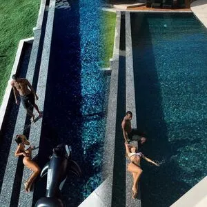 Alexis Ren OnlyFans Leaked Free Thumbnail Picture - #ftYygJMfcc