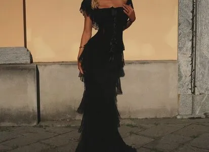 Alexis Ren OnlyFans Leaked Free Thumbnail Picture - #jF32rvN0Rg