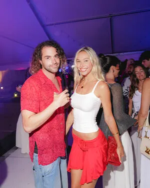 Alexis Ren OnlyFans Leaked Free Thumbnail Picture - #jcDwR916d6