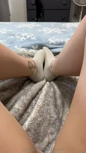 Alexisclark12 OnlyFans Leaked Free Thumbnail Picture - #28ddxV9zfb