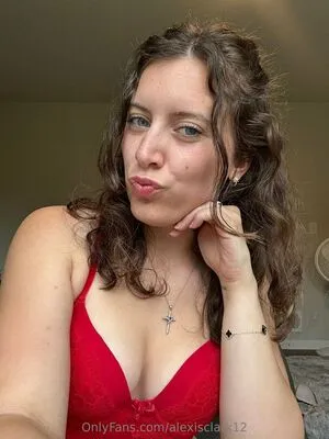 Alexisclark12 OnlyFans Leaked Free Thumbnail Picture - #2xOPCX7aFx