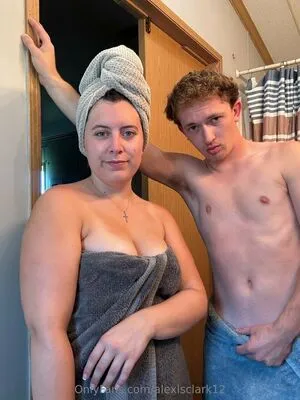 Alexisclark12 OnlyFans Leaked Free Thumbnail Picture - #5W2lptSHtr