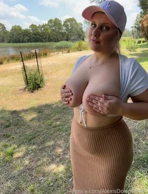 Alexisdownunder OnlyFans Leaked Free Thumbnail Picture - #HbzHcYF0c8