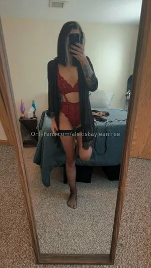 Alexiskayjeanfree OnlyFans Leaked Free Thumbnail Picture - #7chvbaQ05E