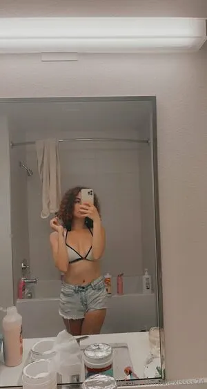 Alexissss24 OnlyFans Leaked Free Thumbnail Picture - #6qbWodIARk