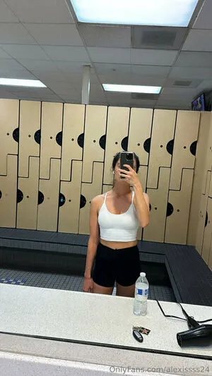 Alexissss24 OnlyFans Leaked Free Thumbnail Picture - #JBMlpFtZJC