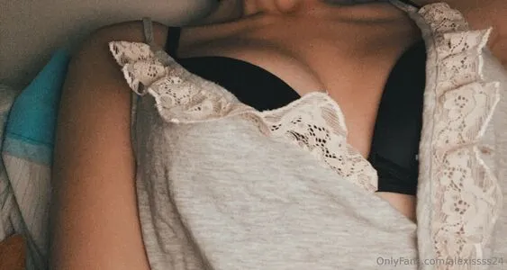 Alexissss24 OnlyFans Leaked Free Thumbnail Picture - #s4MJPiQgOb