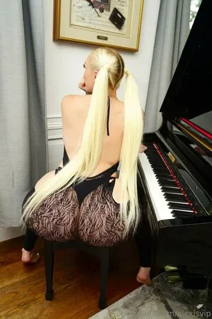 Alexisvip OnlyFans Leaked Free Thumbnail Picture - #CC6HByKBHM