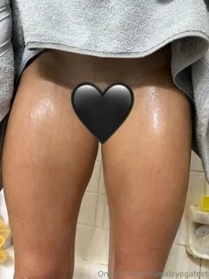 Alexisyogafeet OnlyFans Leaked Free Thumbnail Picture - #QG2RwENIPF
