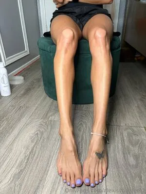 Alexisyogafeet2 OnlyFans Leaked Free Thumbnail Picture - #mMeBMPHhbL