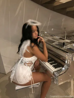 Alexjanai OnlyFans Leaked Free Thumbnail Picture - #UeSKAXBjij