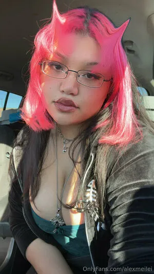 Alexmeilei OnlyFans Leaked Free Thumbnail Picture - #FMySzacODC