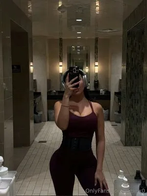 Alexox0 OnlyFans Leaked Free Thumbnail Picture - #v5J7UqRoQV