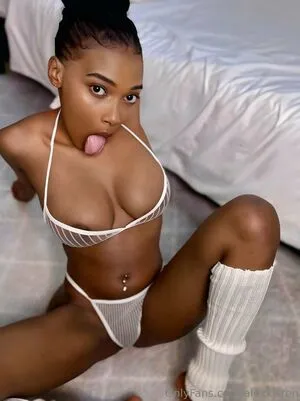 Alexxisren OnlyFans Leaked Free Thumbnail Picture - #0Qpzdk0HYe