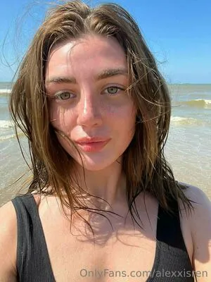 Alexxisren OnlyFans Leaked Free Thumbnail Picture - #YBQUO8jOrf