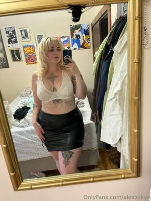 Alexxskye OnlyFans Leaked Free Thumbnail Picture - #L5dcQ8KfSU