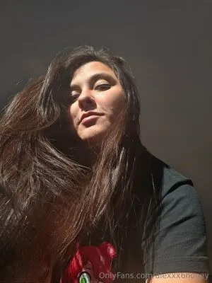 Alexxx6honey OnlyFans Leaked Free Thumbnail Picture - #2JVp4QvIT3