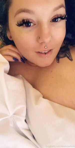 Alexxxisallure OnlyFans Leaked Free Thumbnail Picture - #kmwLY1miNg