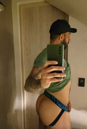 Alexxxkent OnlyFans Leaked Free Thumbnail Picture - #X7BiW9kkF0