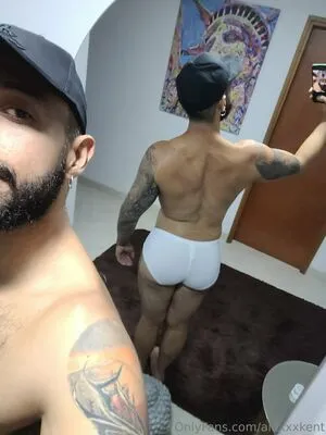 Alexxxkent OnlyFans Leaked Free Thumbnail Picture - #c2yrUWwaua