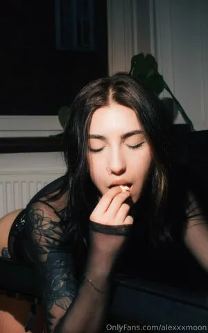 Alexxxmoon OnlyFans Leaked Free Thumbnail Picture - #wLeounmjEu