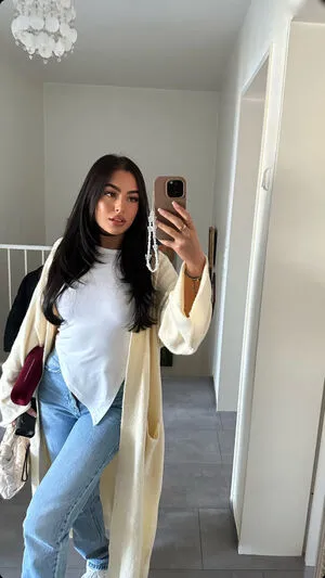 Aleyna G OnlyFans Leaked Free Thumbnail Picture - #Lb9dh5smRs